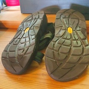 Chaco Men Z1 Classic Split Sport Sandal Size 8 M Green Men’s Hiking